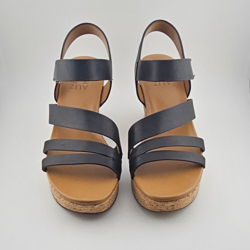 Naturalizer Cynthia Strappy Wedge Sandal Women's 6M